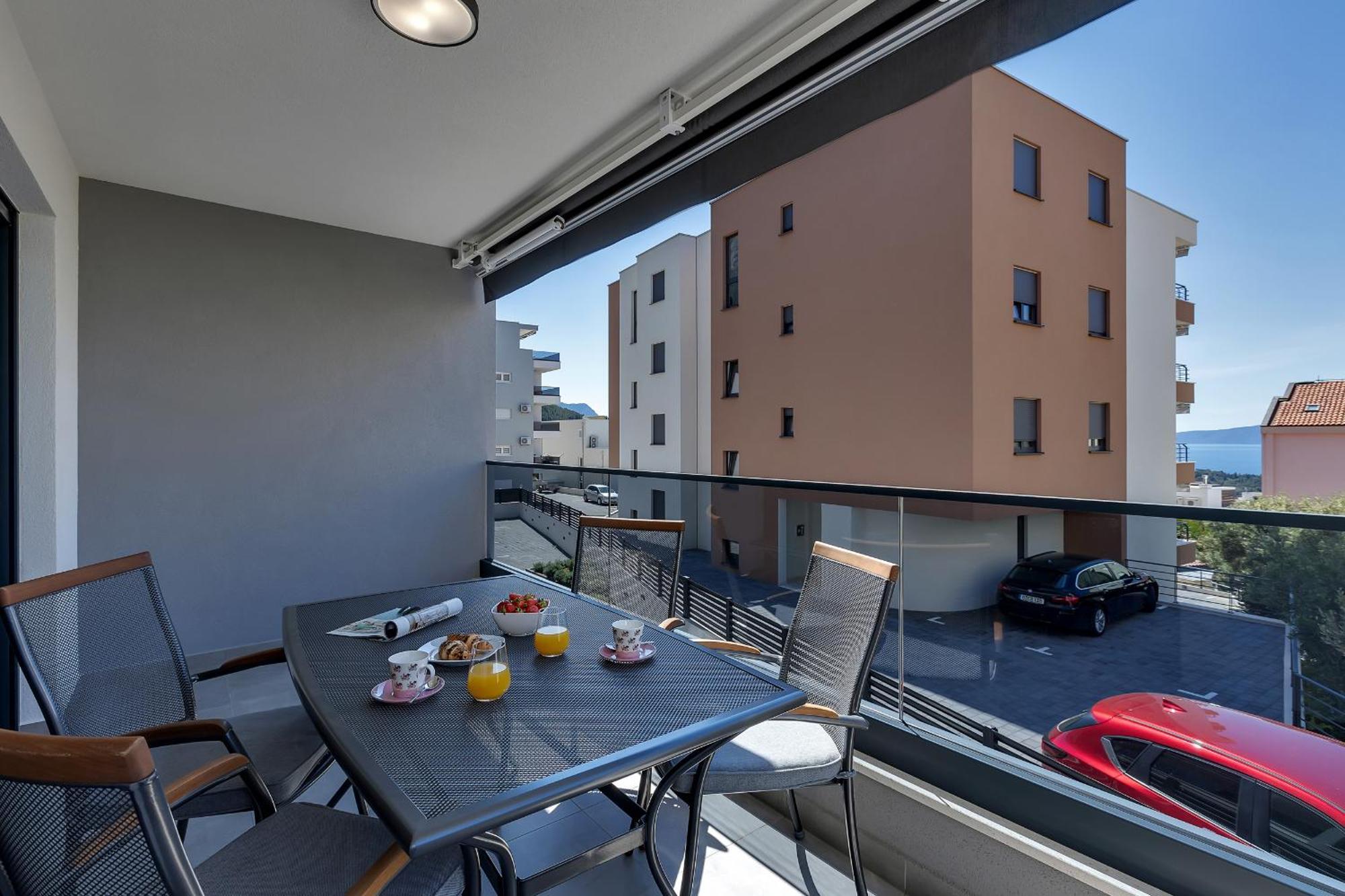 Apartment Sky Макарська Екстер'єр фото