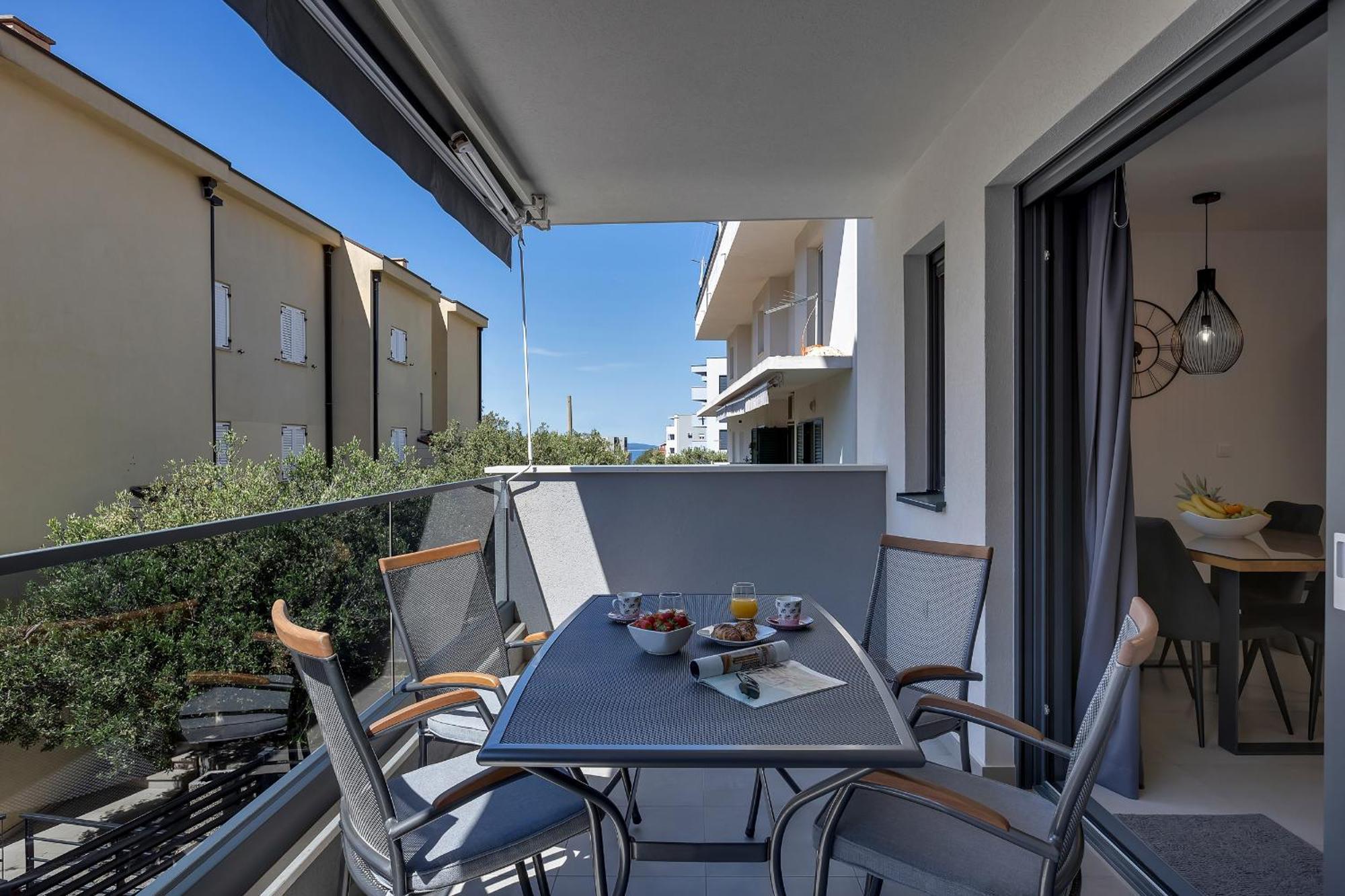 Apartment Sky Макарська Екстер'єр фото